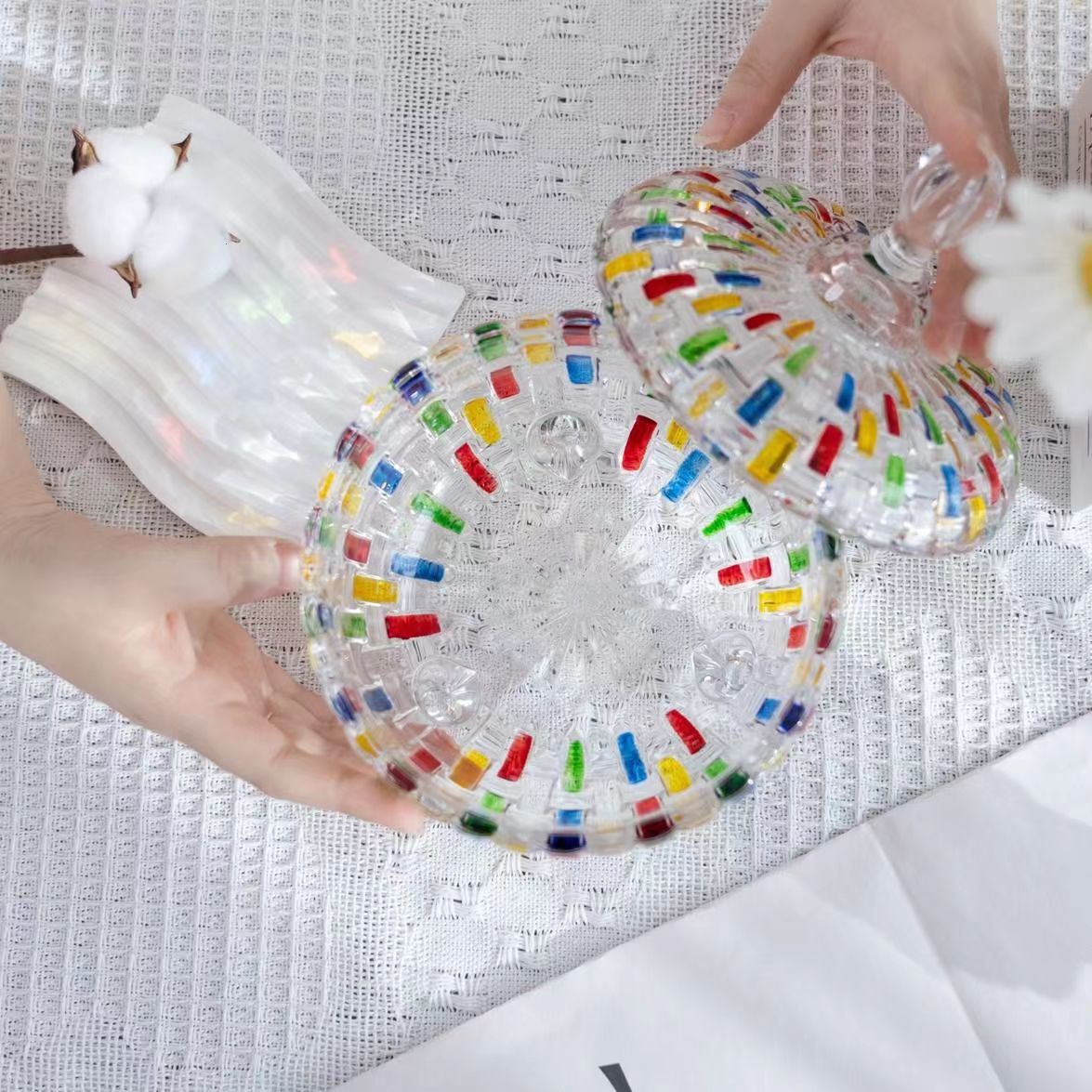 Colored Glass Candy Jar Contrasting Woven European-style /Glass Jar